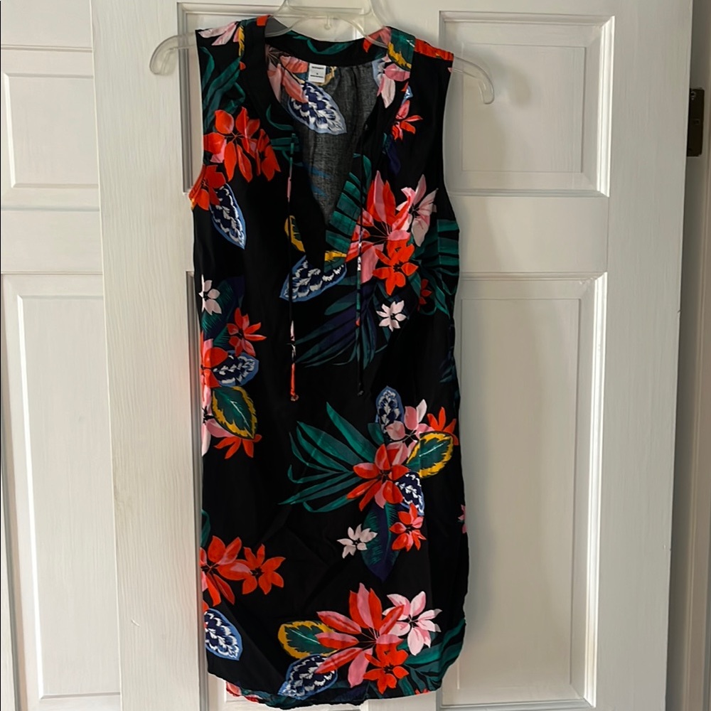 Old Navy Floral Sleeveless Dress
